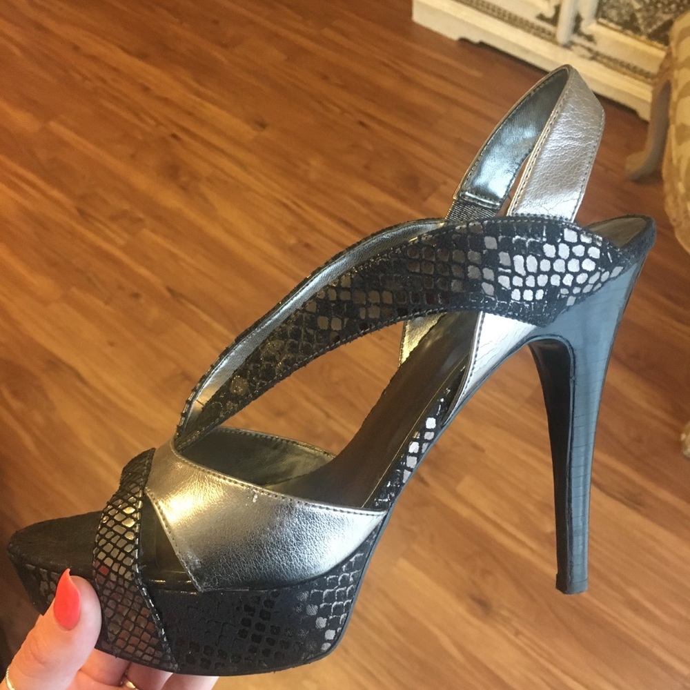 Guess Heels